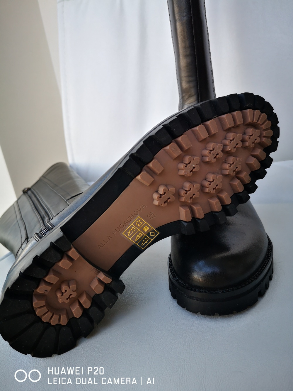 Сапоги 37 рр  Алла Пугачева