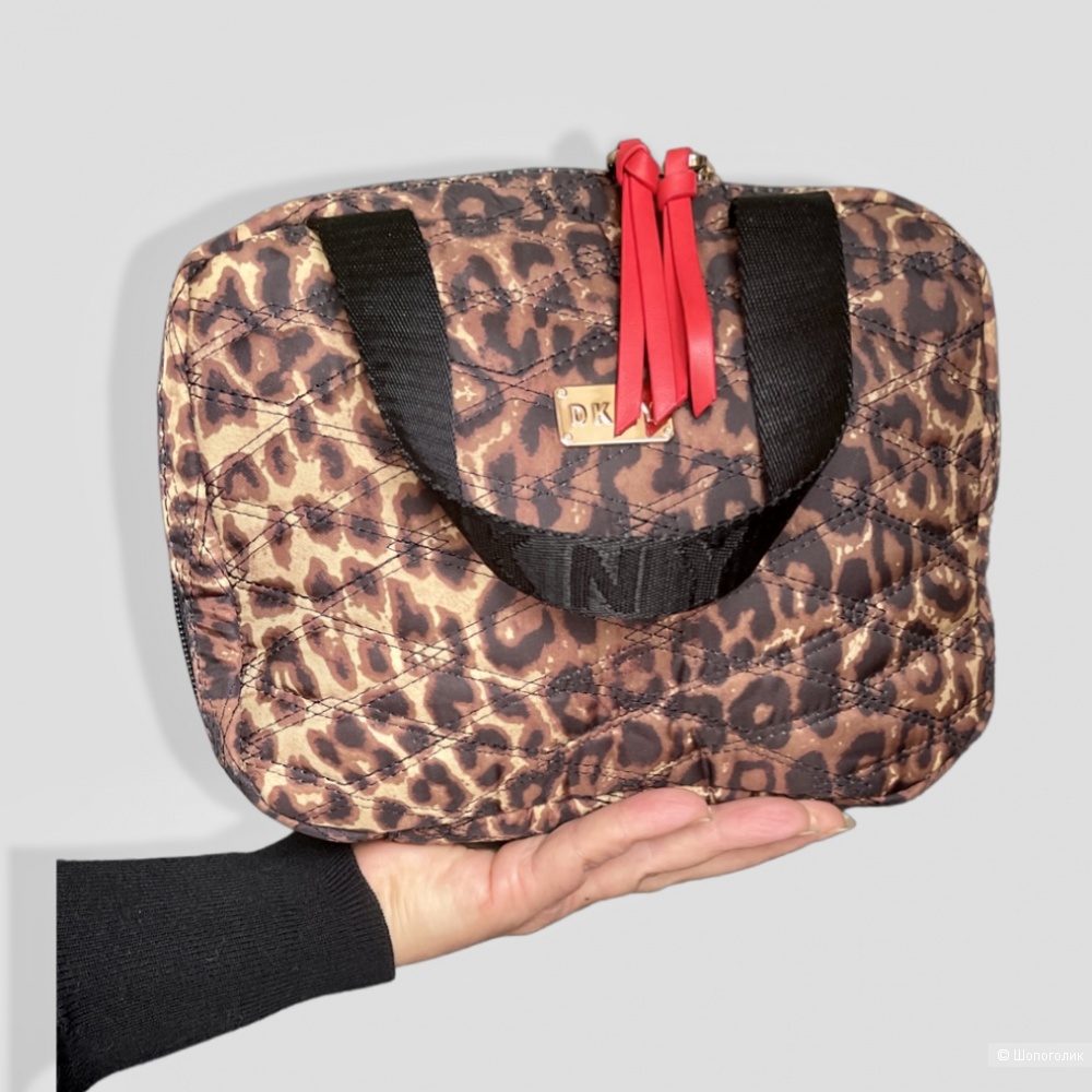 Сумка для макияжа DKNY размер средний
