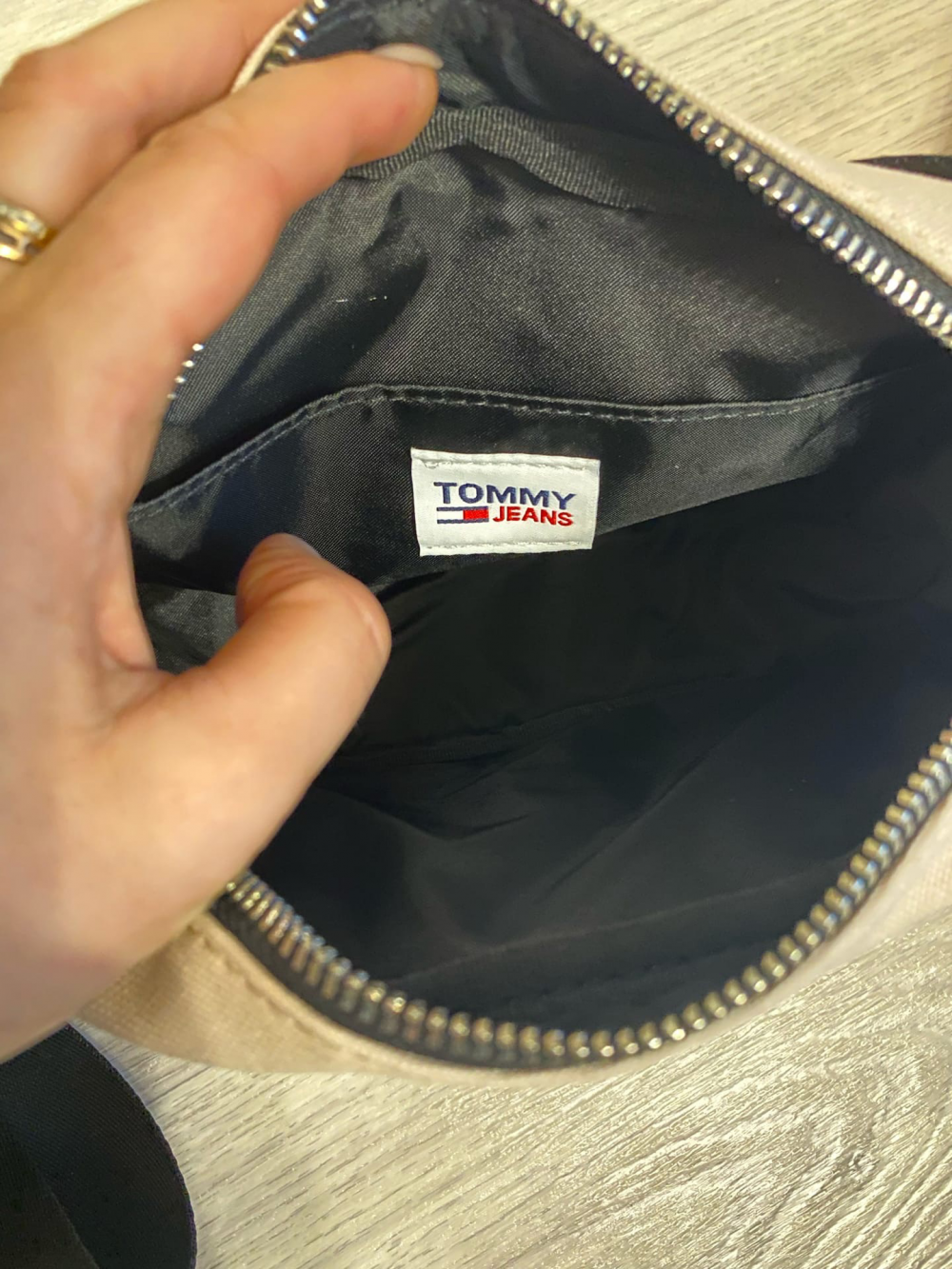 Сумка Tommy jeans