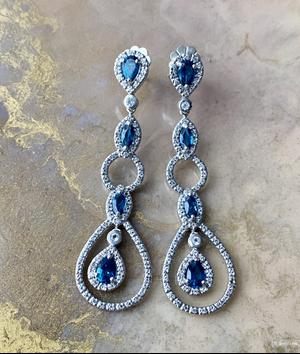 Серебрянные серьги.