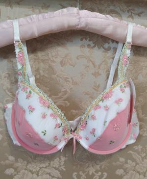 Бюстгалтер Valeria,  75 -80, В-C