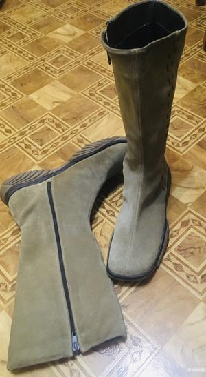 Замшевые сапоги No brand размер 41 на 40