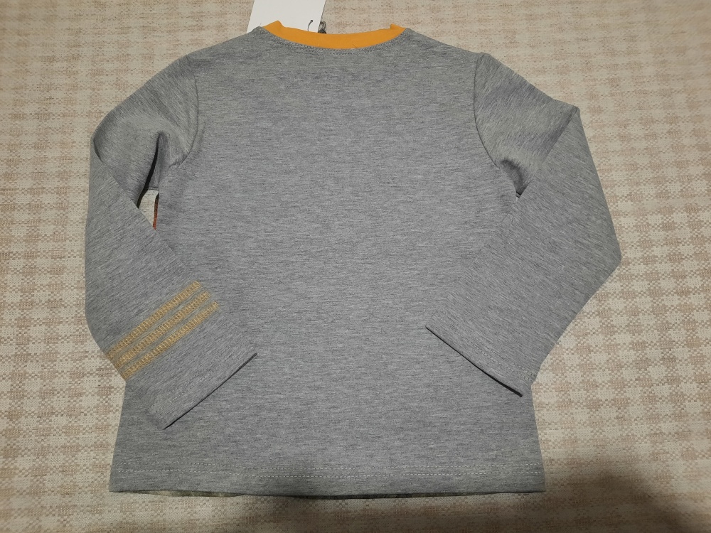 Джемпер р.110 Карамелли