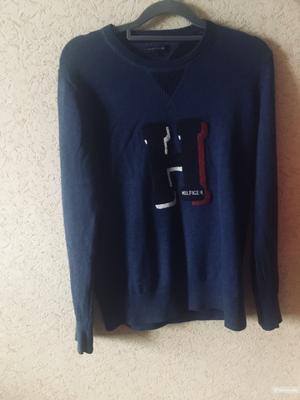 Свитер Tommy Hilfiger размер S/M