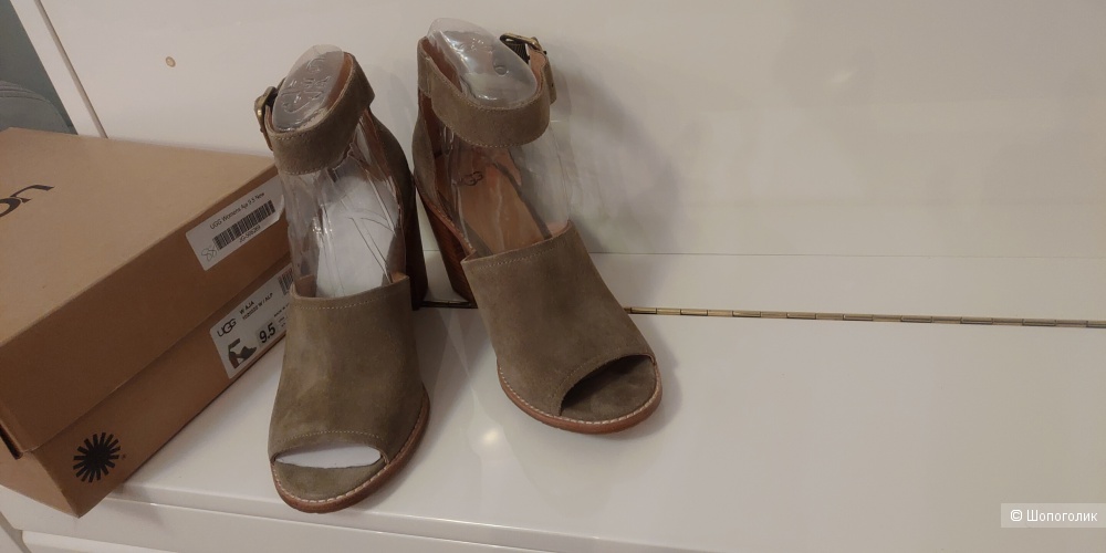 Босоножки UGG оригинал US9.5 на российский 39.5-41