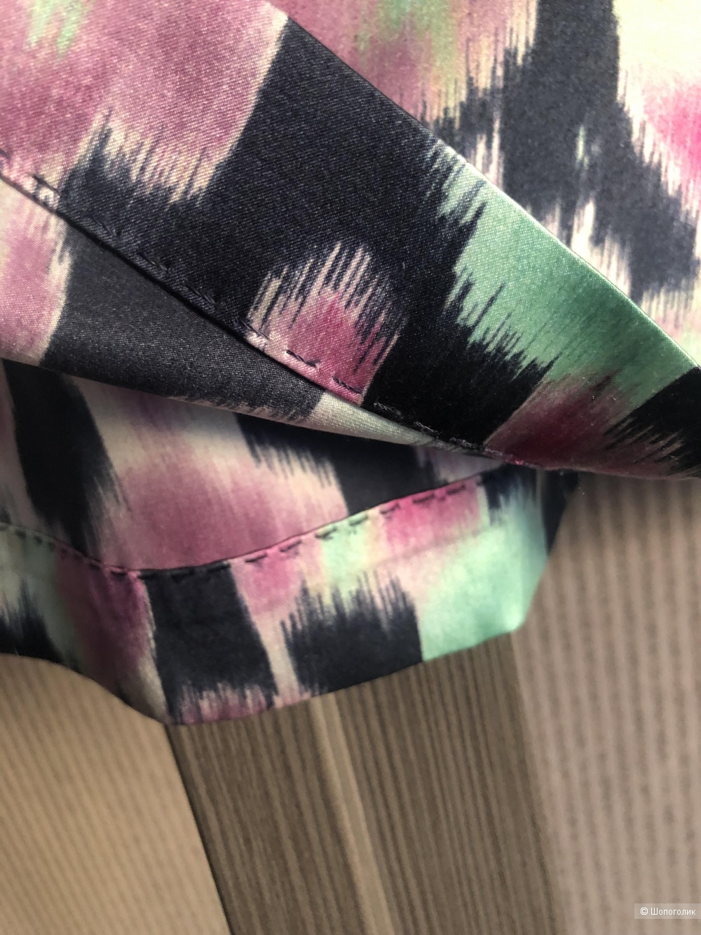 Шелковый топ, блузка Rochas 42 итальянского размера, наш 46-48.