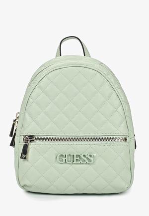 Рюкзак GUESS