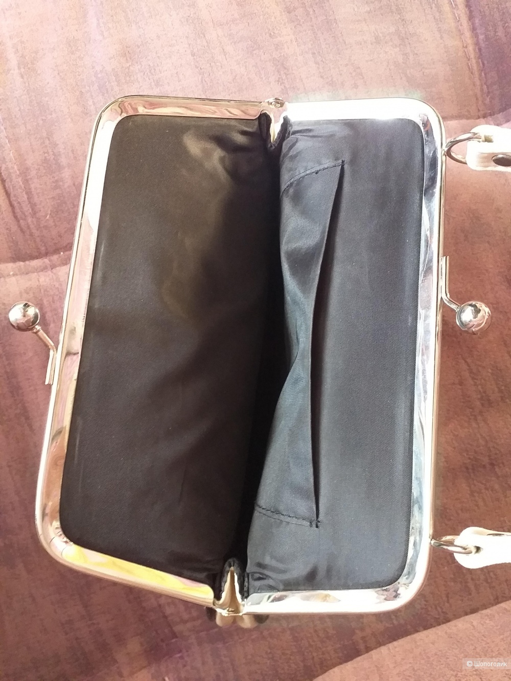 Сумка-ридикюль с бантом Avon