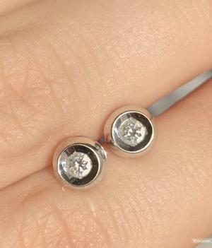 Пусеты с бриллиантами