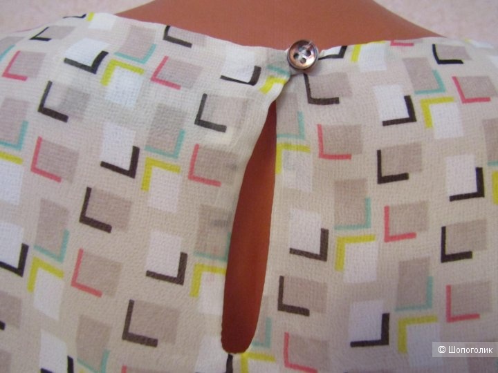 Легкая летняя блузка Vero Moda. Размер S