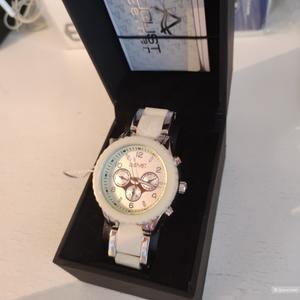 Часы august steiner, размер uno