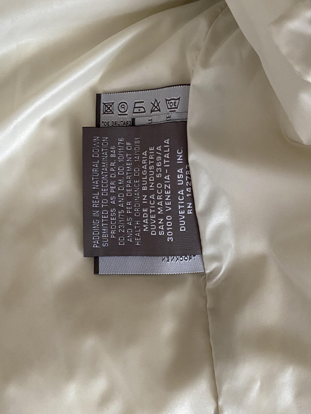 Пуховик DIVETICA, размер 50IT.