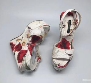 Босоножки Dolce&Gabbana, 38