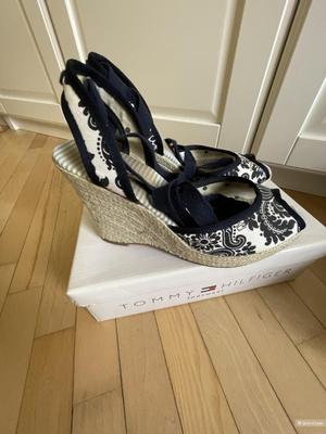Туфли босоножки Tommy Hilfiger р 39