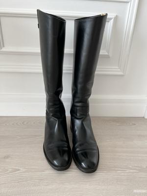 Сапоги Louis Vuitton 38.5