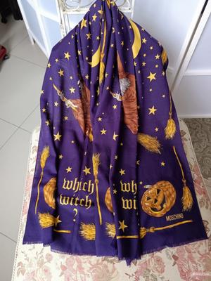 Палантин  Moschino 65-190 см.