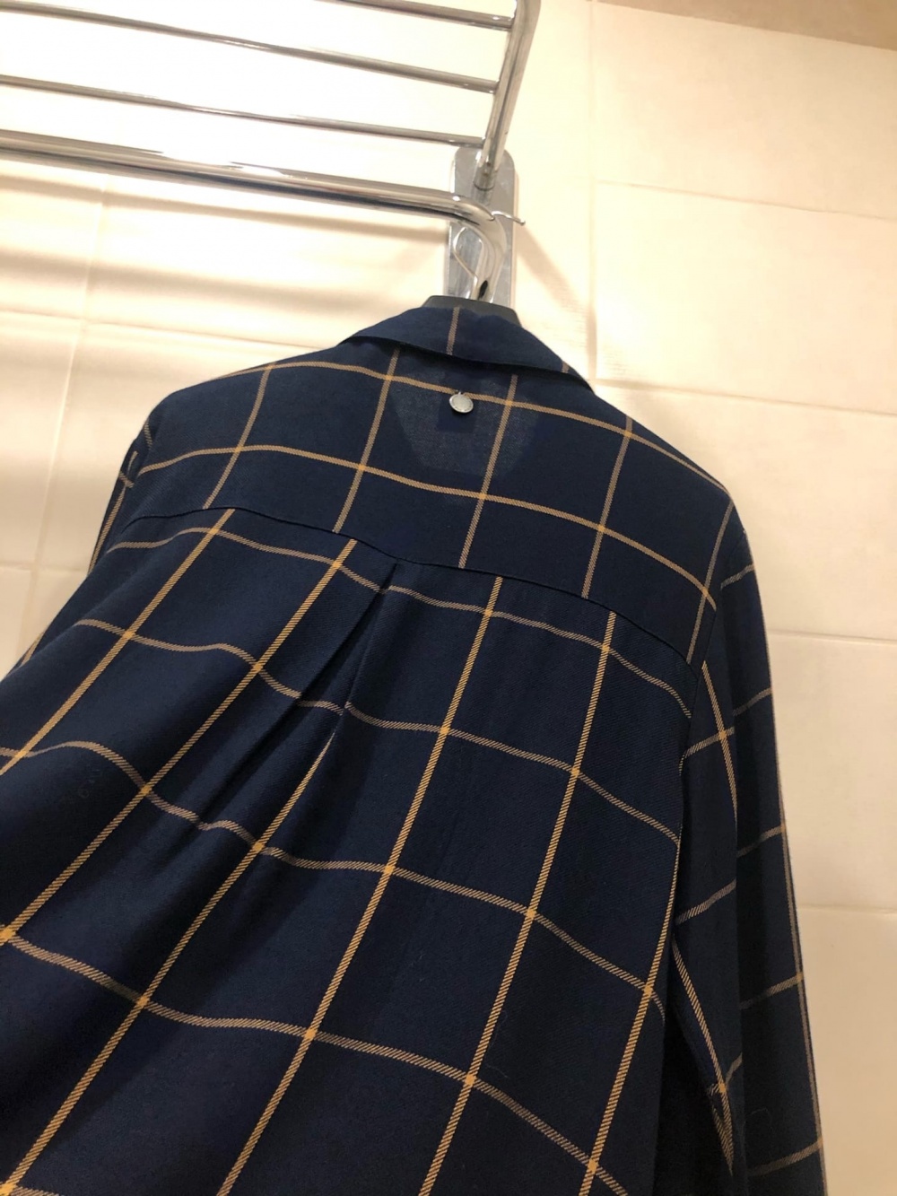 Рубашка Gina.Размер L-XL.