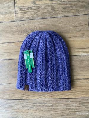 Шапка теплая.