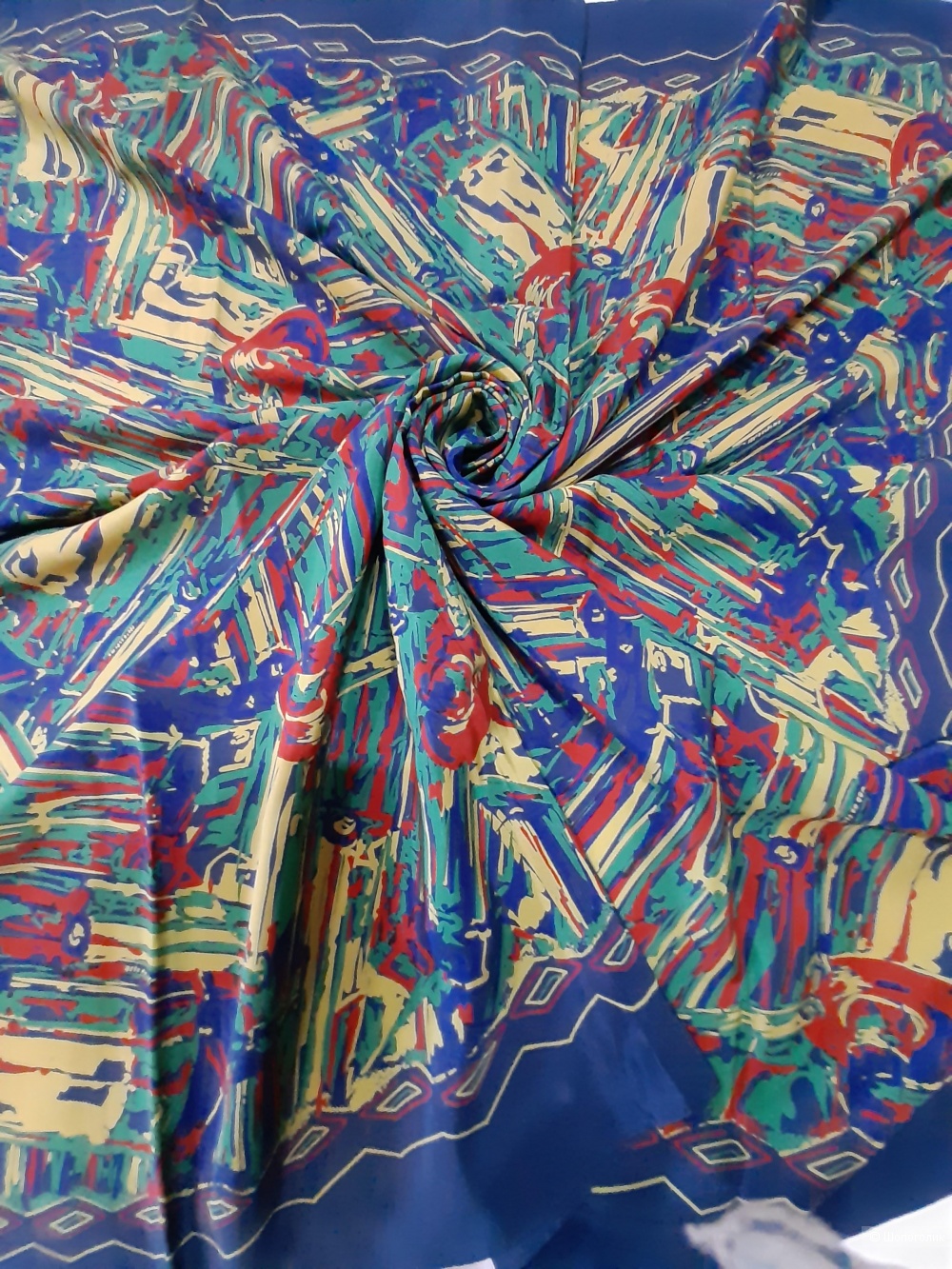 Платок каре 100% шёлк. 87*91см