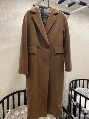 Пальто демисезонное  ,  размер s/m , pompa