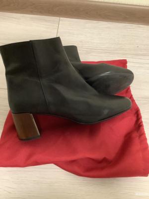 Ботинки Lola Cruz размер 38