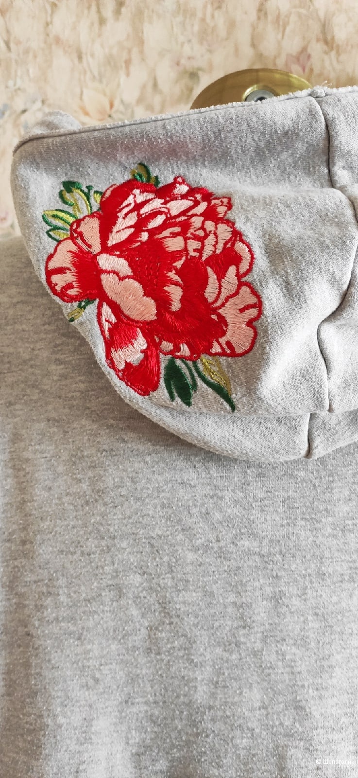 Толстовка L.O.G.G. Размер L или оверсайз.