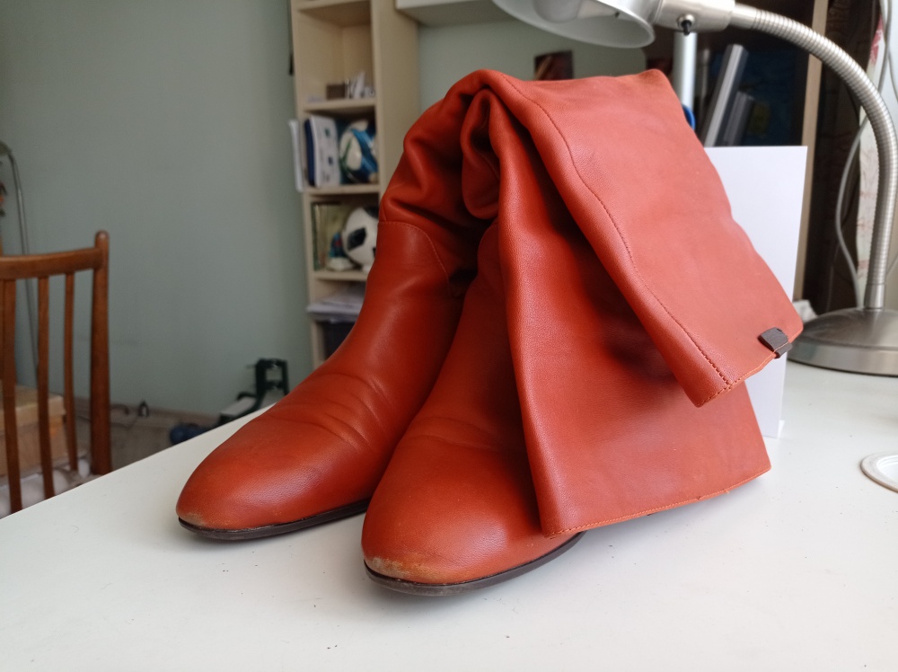 Сапоги женские демисезонные  CALETE  размер 40