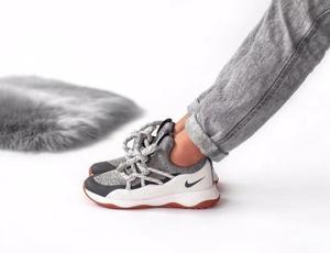 Кроссовки розового цвета Nike размер 38 (24.5)