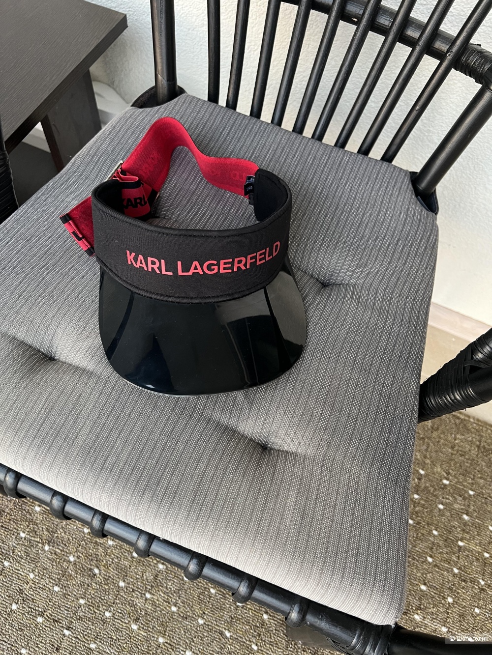 Козырек Karl lagerfeld