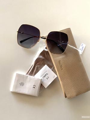 Солнцезащитные очки Max Mara