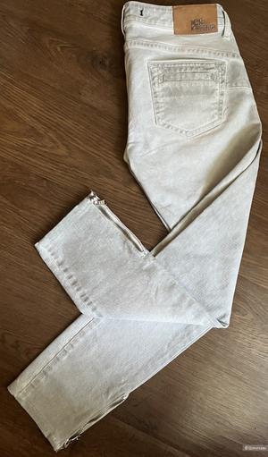 Джинсы -скини  Iceberg, р.28
