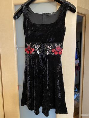 Платье Misguided, размер XS