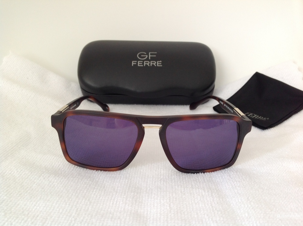 Солнцезащитные очки Gianfranco Ferre GFF1170