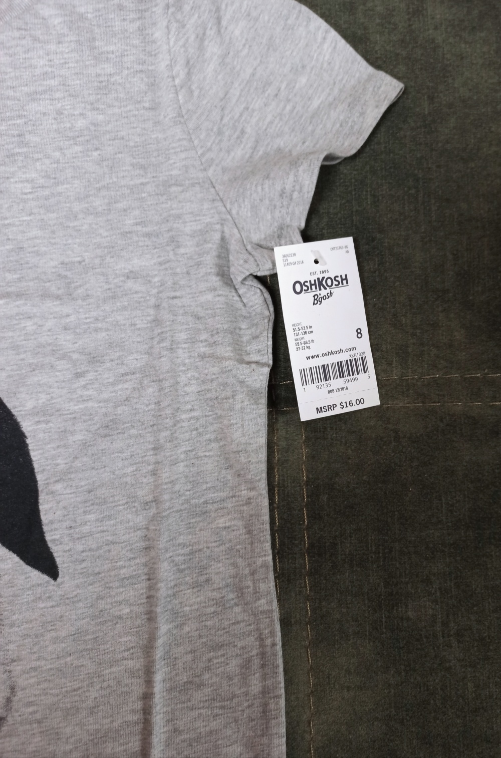 Футболка Carter's на  6-8 лет