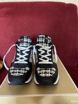 Кроссовки Michael Kors, размер 7,5 US