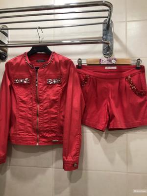 Комплект  Мiss Blumarine.Рост 12-14 лет.