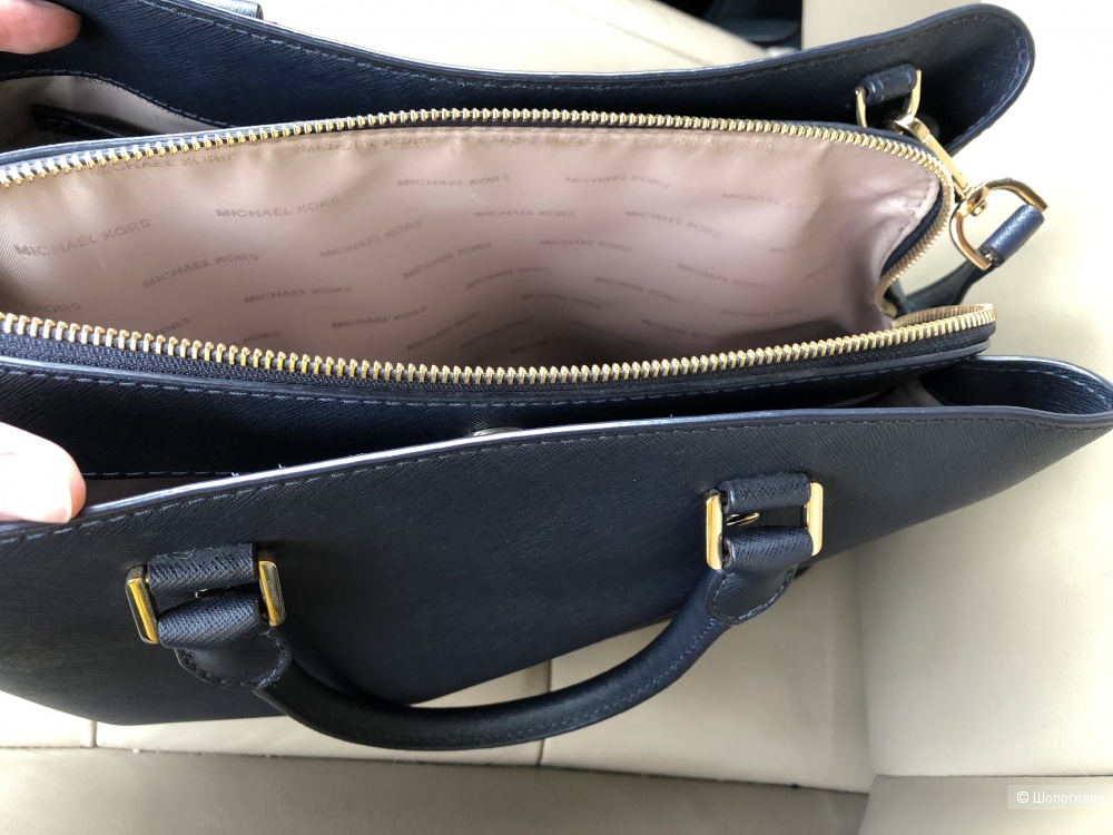 Сумка Michael Kors размер medium