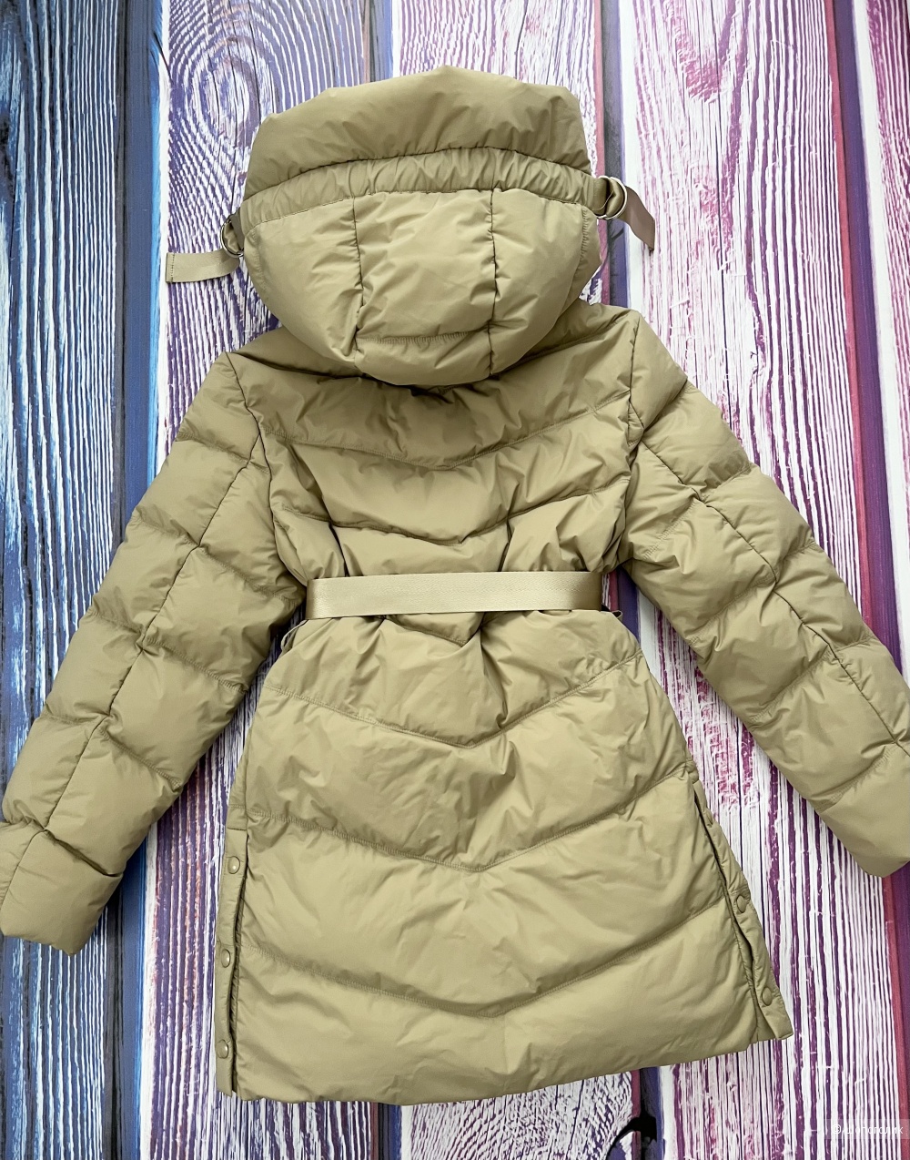 Женская куртка р.44/46