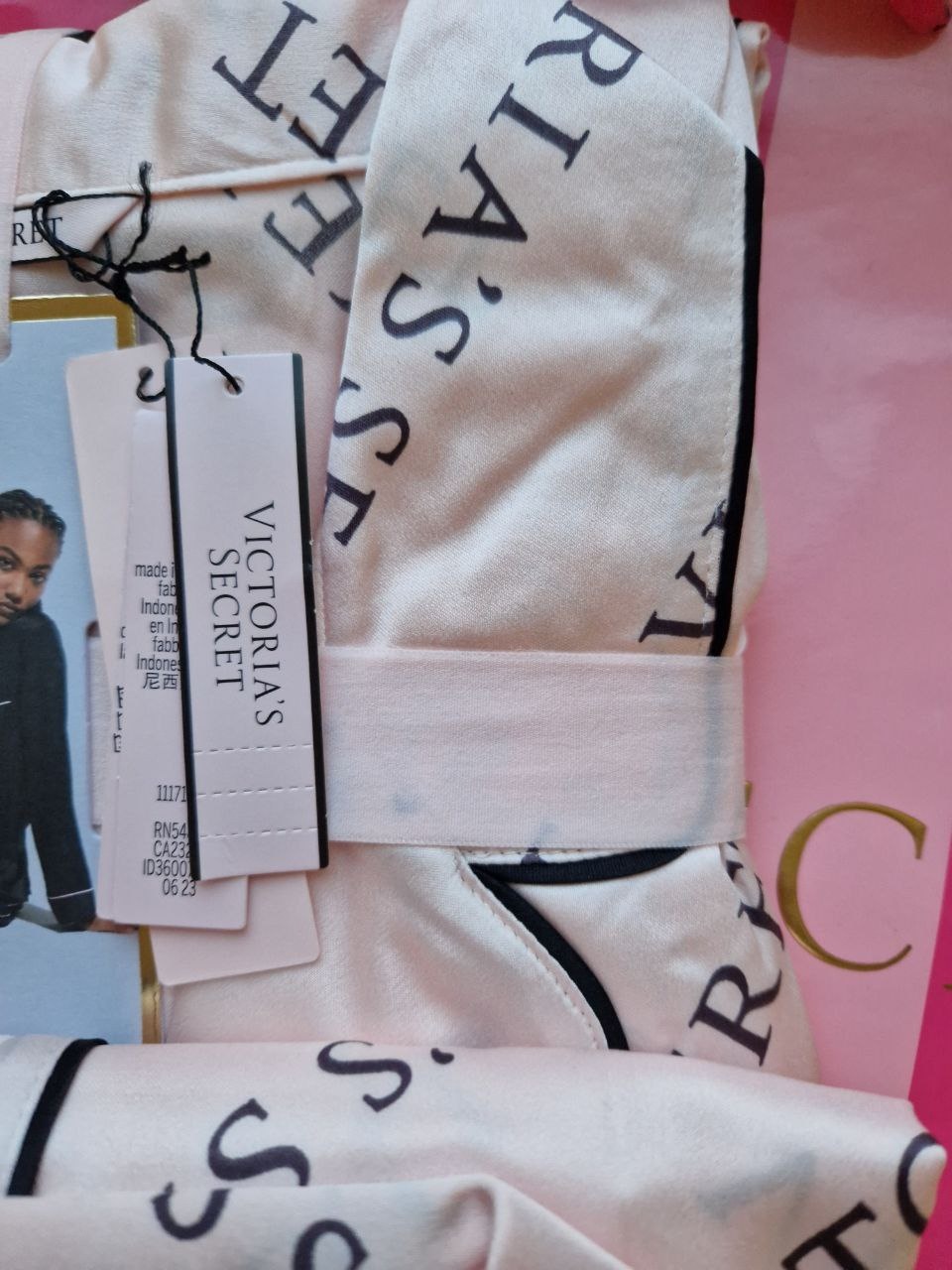 Пижама Victoria's Secret M (46)