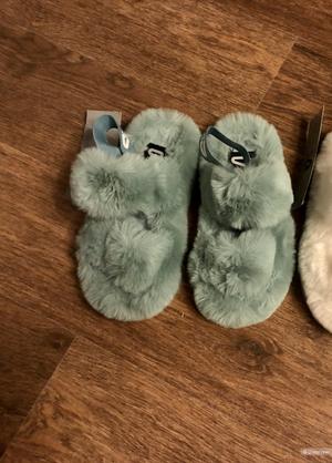 Сандали меховые Santini 35-36