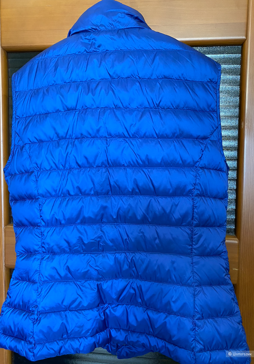 Пуховый жилет C-studio, размер 46it на рос. 46