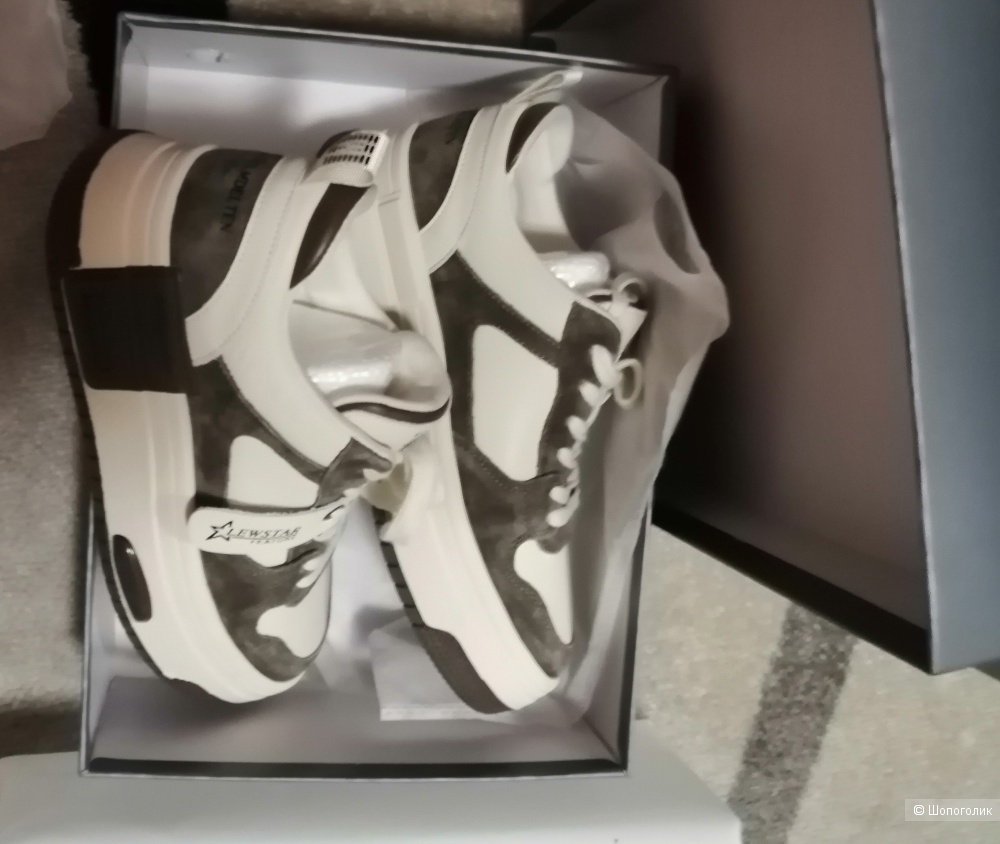 Кроссовки женские 38 размер. Style of Freedom.