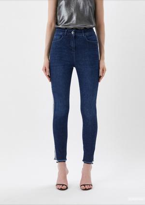 Джинсы Patrizia Pepe размер 25