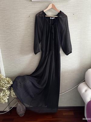 Оригинальное платье от бренда Christian Dior.  Размер M-L на рост 170 и выше.