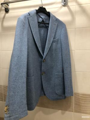 Блейзер Profuomo. Размер 48.