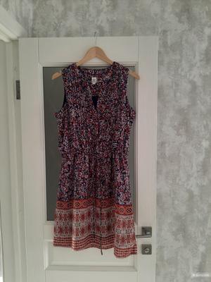 Платье Gap р.s