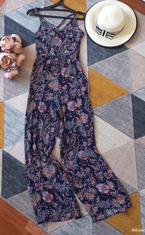 Летний комбинезон BERSHKA, размер  S, XS