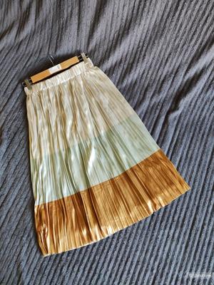 Юбка Zara  р. S