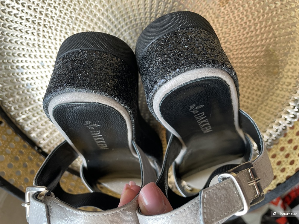 Босоножки DEKKAM ,37-38размер