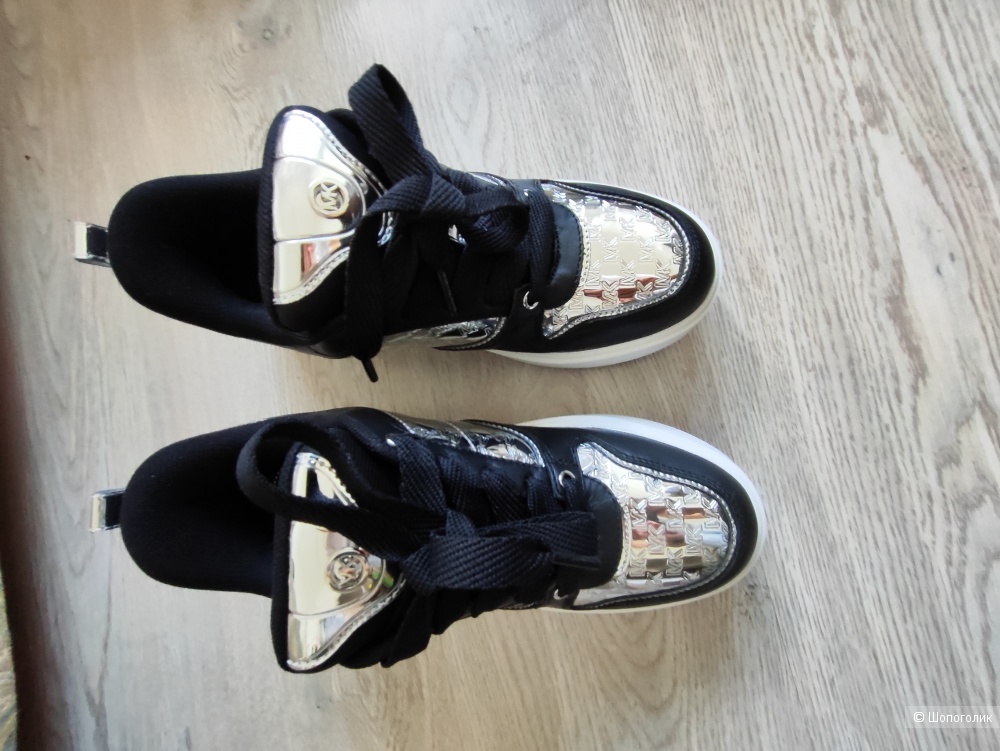 Кроссовки Michael kors 40